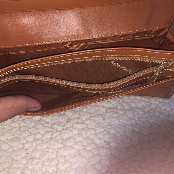 Alviero Martini Long wallet Snap - Picture 10 of 10